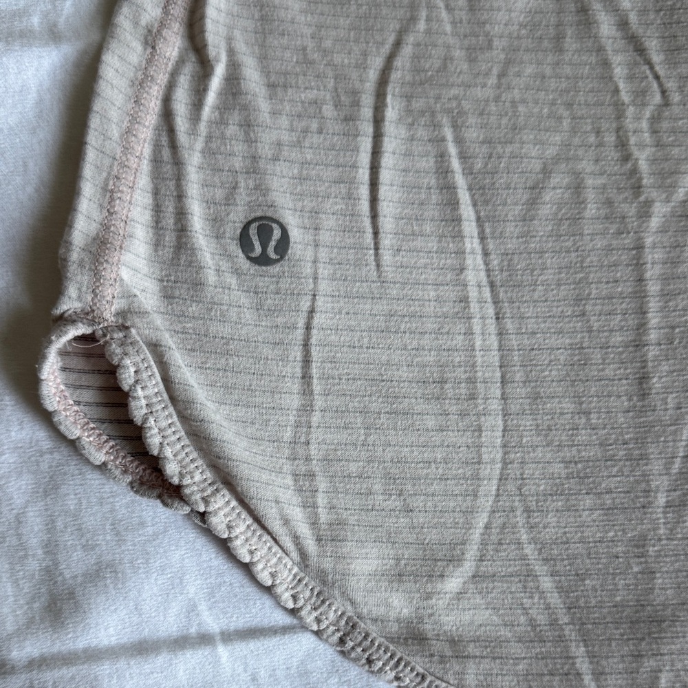 Lululemon Scalloped Pink Tank - Picture 3 of 3